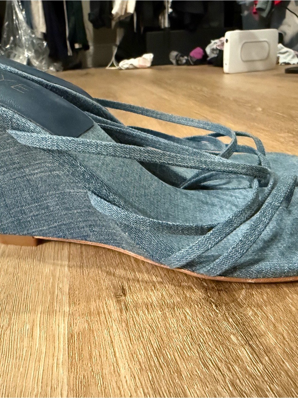 RAYE Denim Blue Strappy Wedge Sandals 3.5” Heel size 36, Sz 6